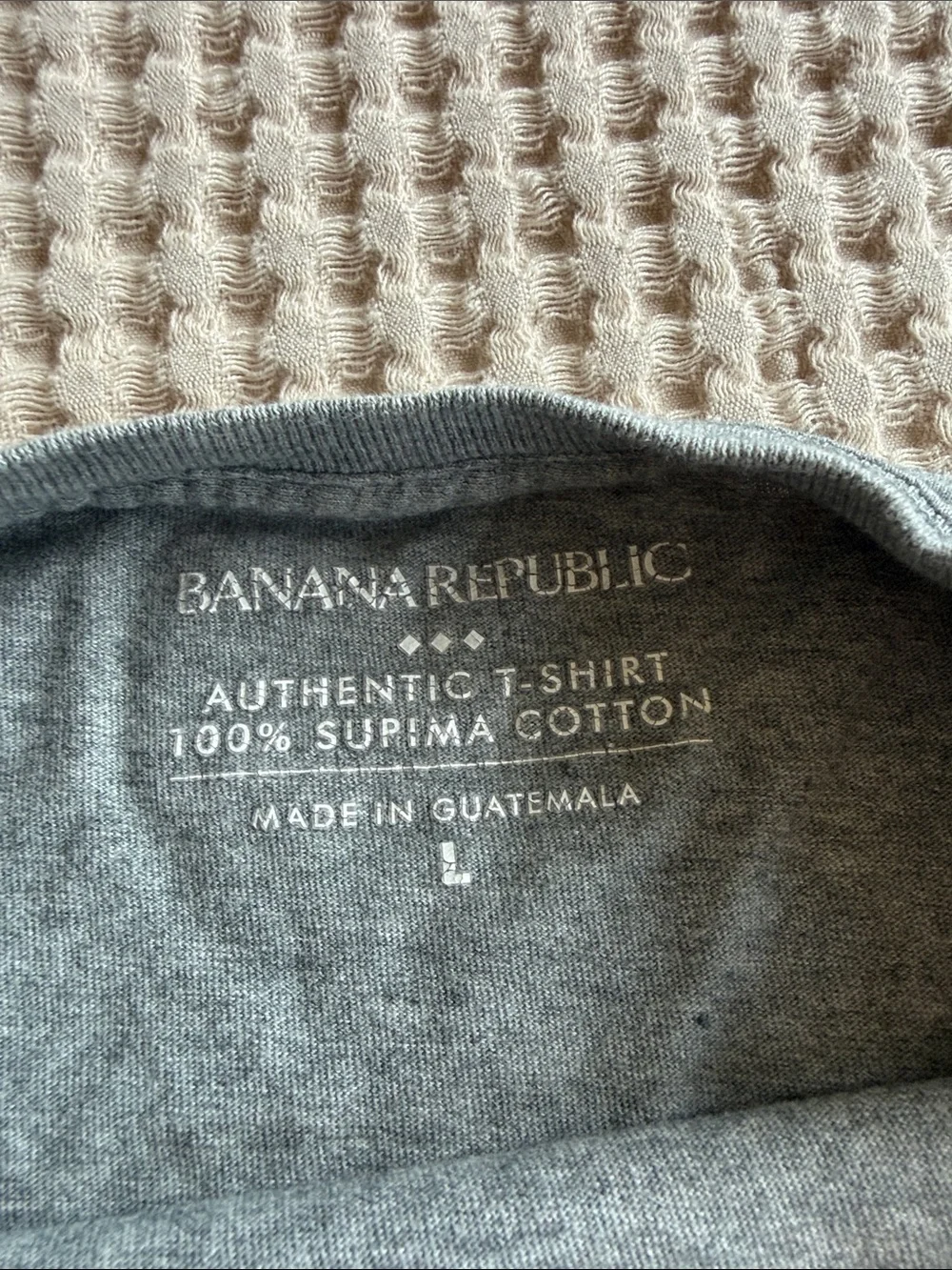 Banana Republic Gray Short Sleeve Crewneck Tee